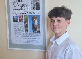 Atklāta Elana Nakipova personālizstāde “Ceļojums caur objektīvu”